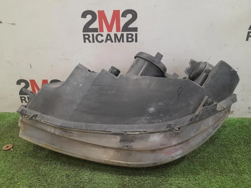 Proiettore ANT DX 89101063 Fiat Punto II 2003