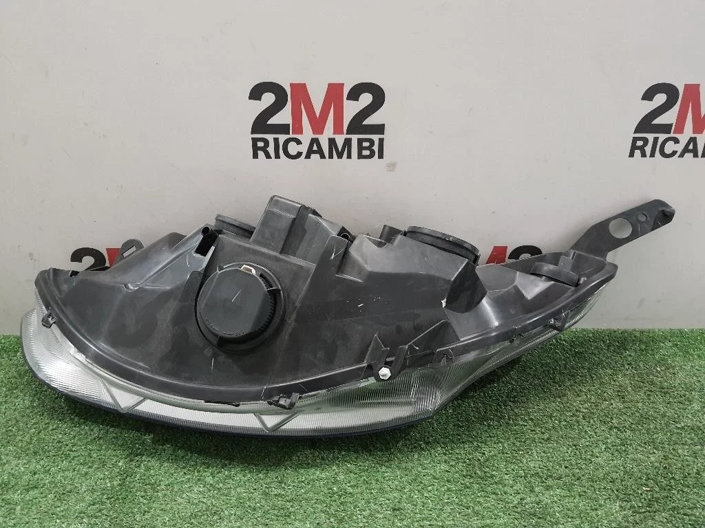 Proiettore ANT DX 03663210 Ford B-max 2012