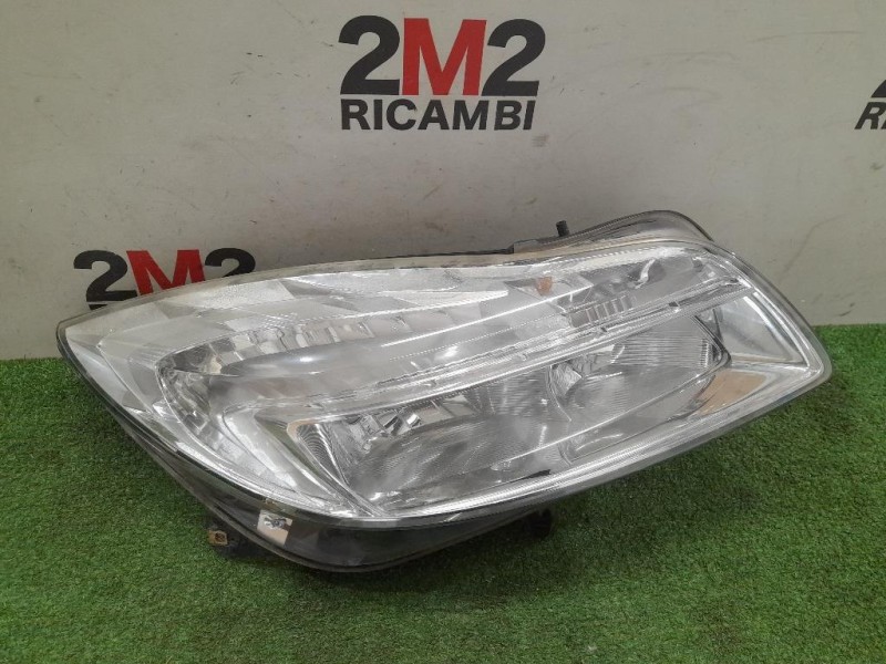 Fanale POST DX 265A60118R Opel Vivaro A 2007