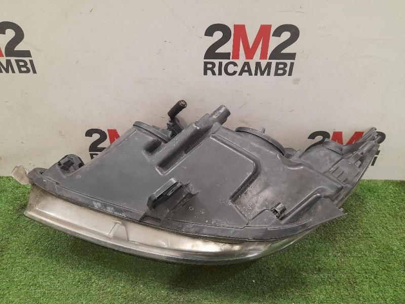 Fanale POST DX 265A60118R Opel Vivaro A 2007