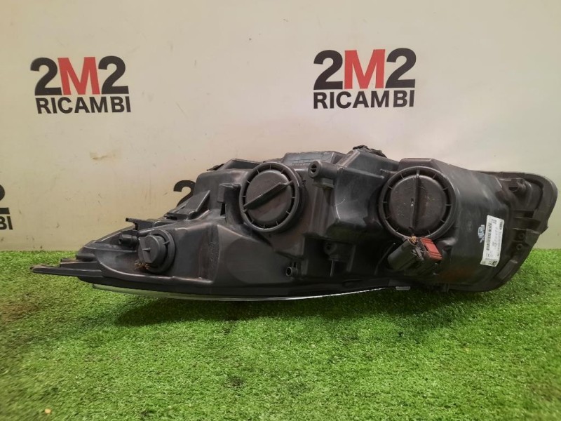 Fanale POST DX 265A60118R Opel Vivaro A 2007