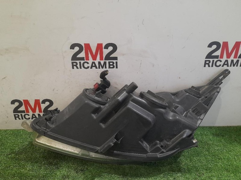 Fanale POST DX 39033313 Opel Zafira C 2012