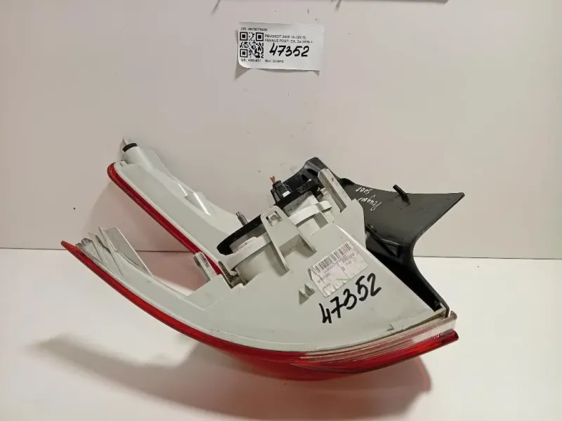 Fanale POST DX 9678074380 Peugeot 2008 I 2016