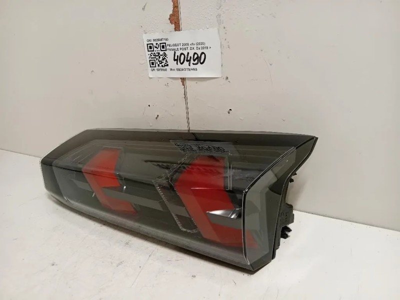 Fanale POST DX 9825957180 Peugeot 2008 II 2020