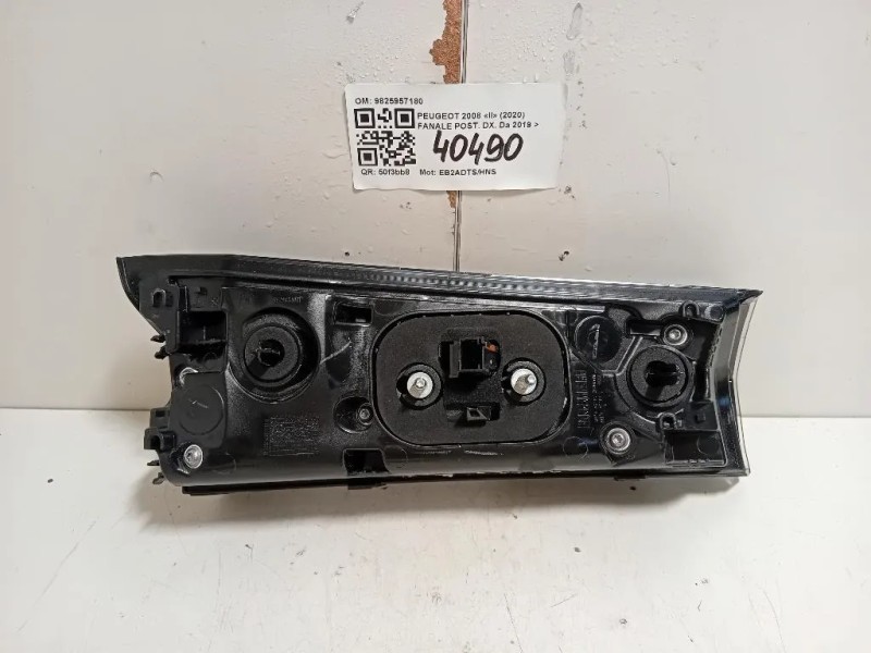 Fanale POST DX 9825957180 Peugeot 2008 II 2020