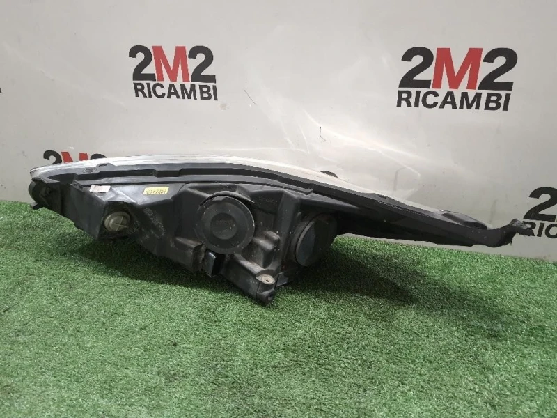 Proiettore ANT DX C1BB13W029CC Ford Fiesta VI 2012