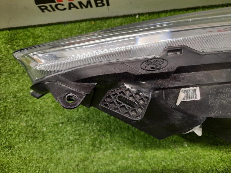 Proiettore ANT DX C1BB13W029CH Ford Fiesta VI 2012