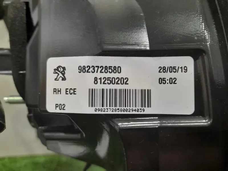 Fanale POST DX 9823728580 Peugeot 308 II 2014