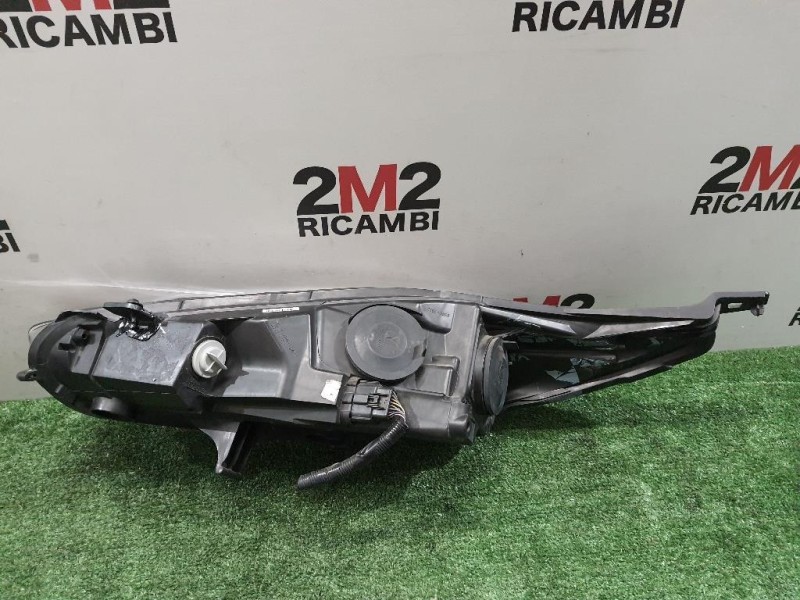 Proiettore ANT DX C1BB13W029AD Ford Fiesta VI 2012