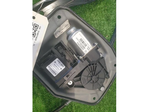 Alzacristallo Porta ANT DX 1K4837462B Volkswagen GOLF V 2004