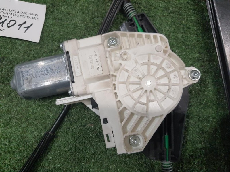 Alzacristallo Porta ANT DX 1K4837462B Volkswagen GOLF V 2004