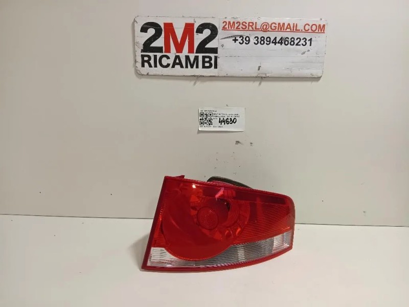 Fanale POST DX 5P8945096A Seat Altea XL 5P5 2004