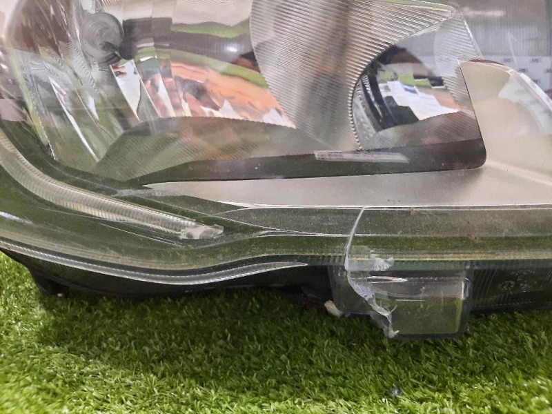 Proiettore ANT DX JX7B13W029CE Ford Focus V 2018