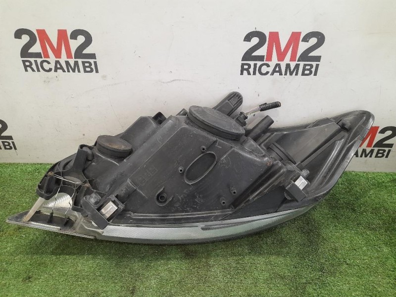 Proiettore ANT DX 8V4113W029BE Ford KUGA I 2008