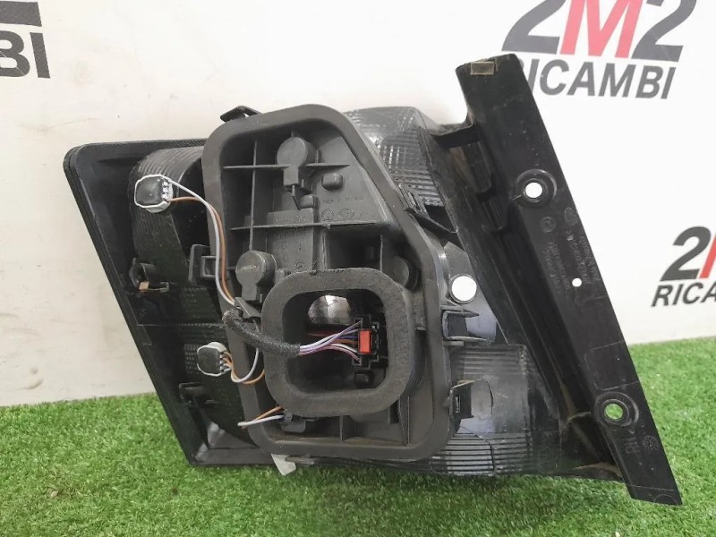 Fanale POST DX 6V6945096 Skoda Fabia NJ3 2018