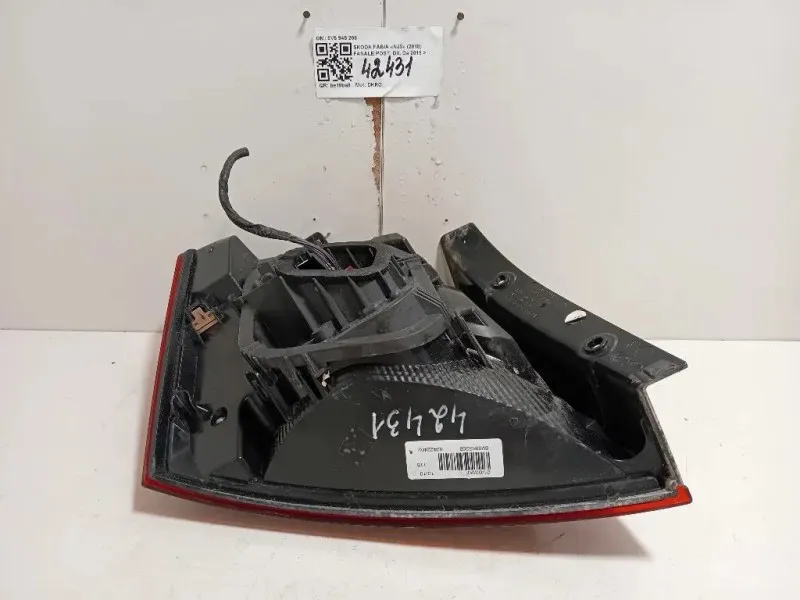 Fanale POST DX 6V6 945 208 Skoda Fabia NJ3 2018