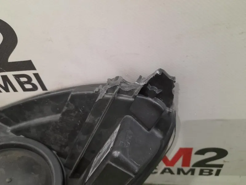 Proiettore ANT DX 90102138 GV4113D154BD Ford KUGA II 2016