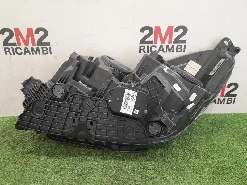 Proiettore ANT DX GV4113D154BH Ford KUGA II 2016