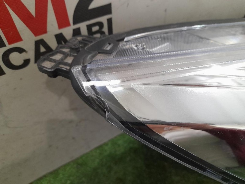 Proiettore ANT DX GV4113D154BH Ford KUGA II 2016