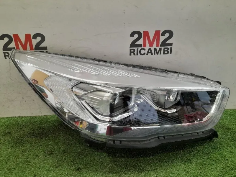 Proiettore ANT DX GV4113D154BH Ford KUGA II 2016