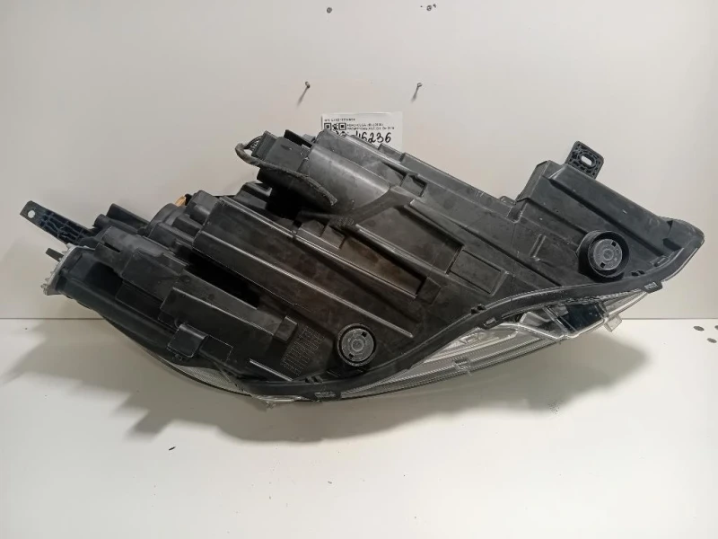 Proiettore ANT DX LV4B13E015CE Ford KUGA III 2020