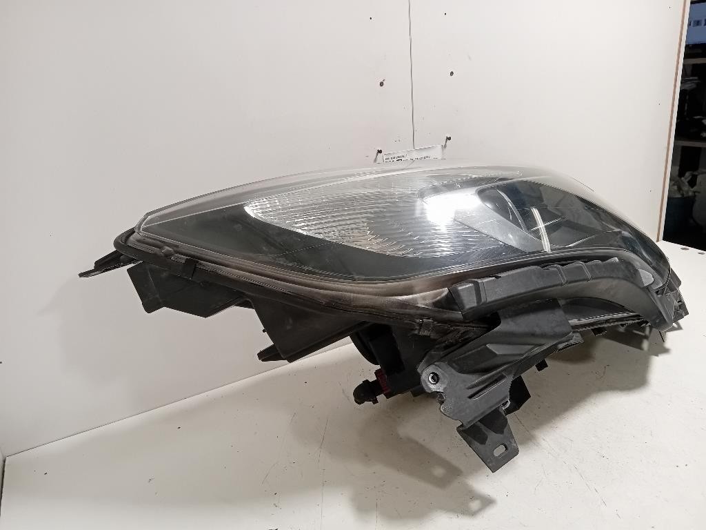 Fanale POST DX 83602-35000 Ssangyong Tivoli 2015
