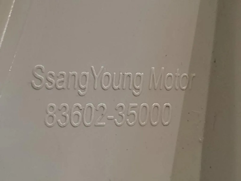 Fanale POST DX 83602-35000 Ssangyong Tivoli 2015