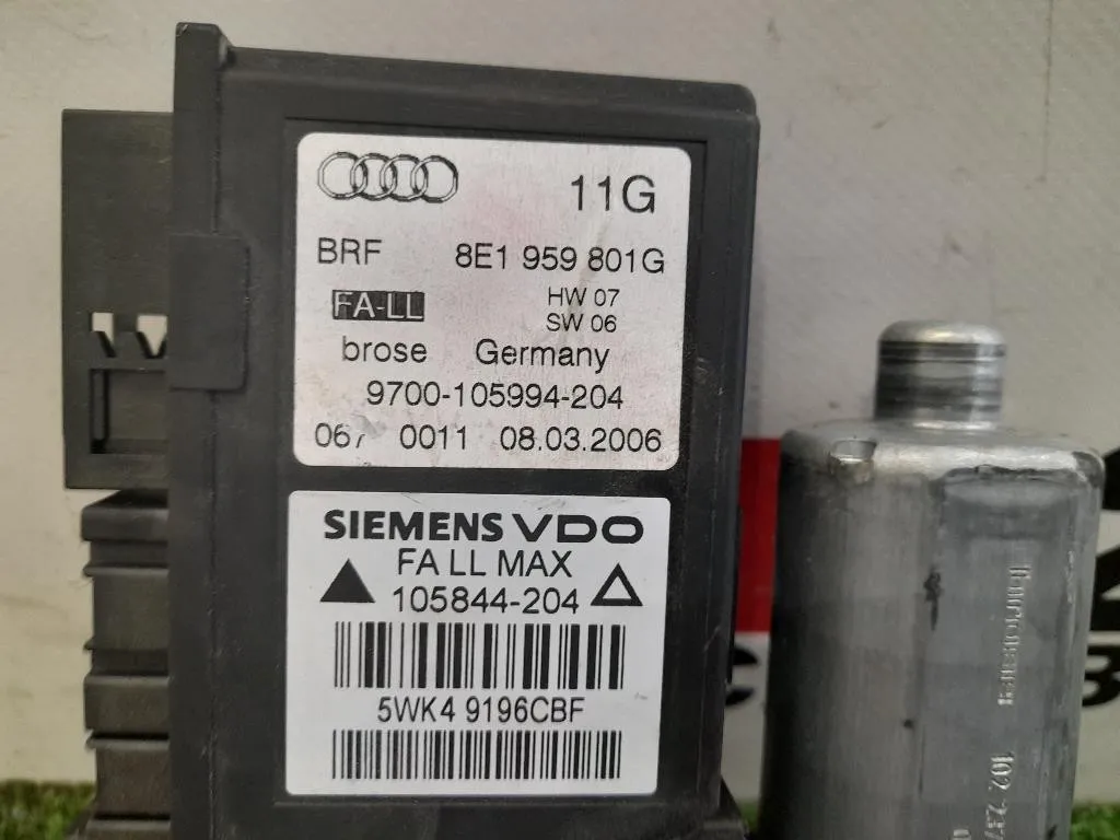 Alzacristallo Porta ANT SX 8E1959801G Audi A4 8ED Avant 2005