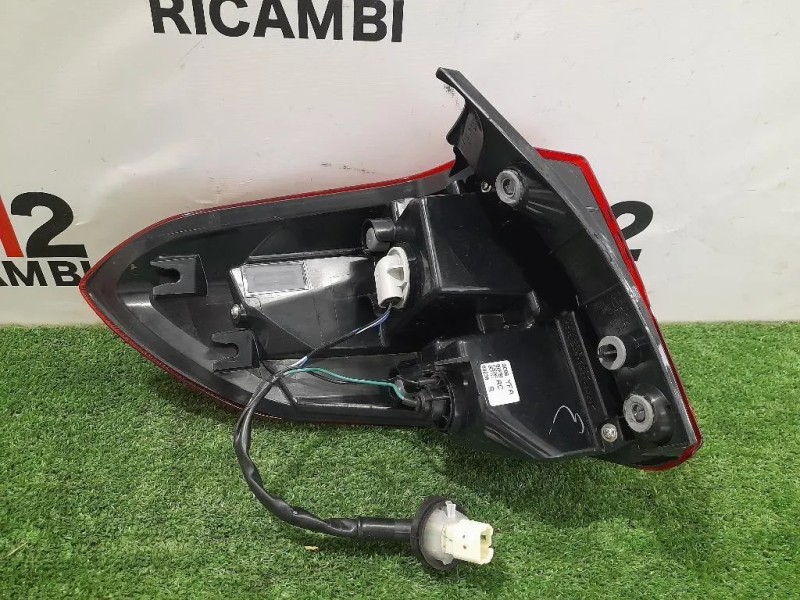 Fanale POST DX 34906 Suzuki Vitara II 2018