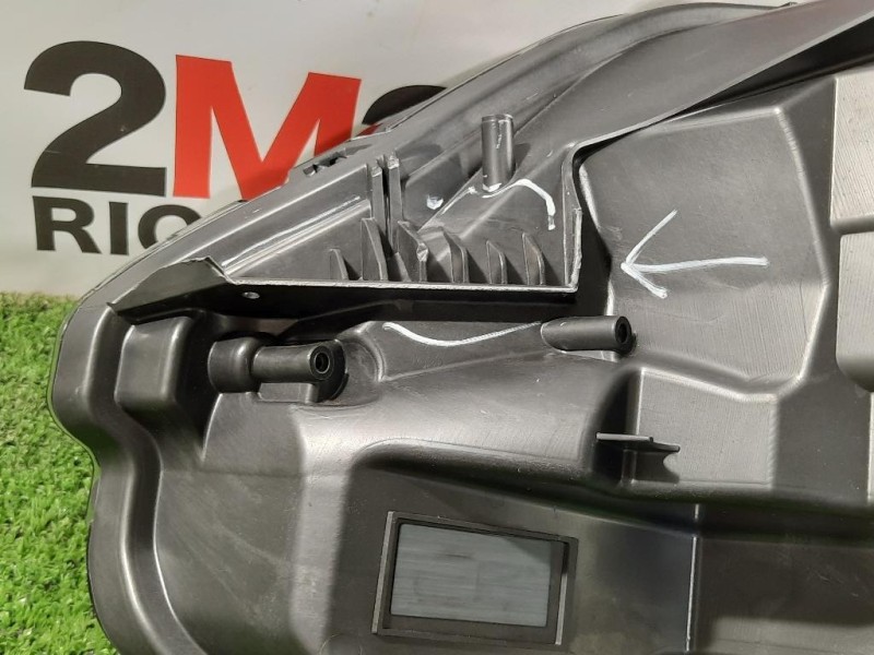 Fanale POST DX  Toyota Yaris IV 2014