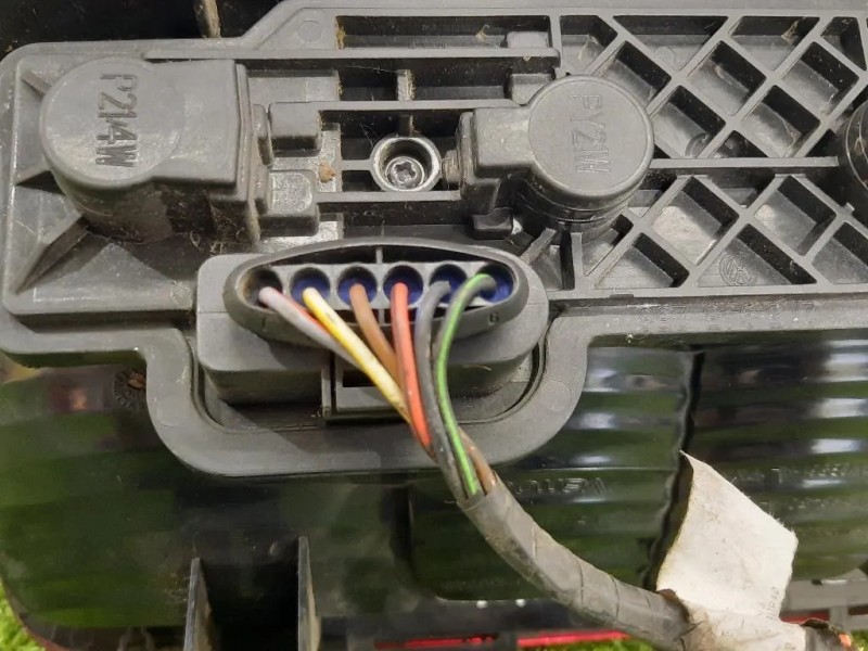 Fanale POST DX 2K5945112C Volkswagen Caddy III 2004