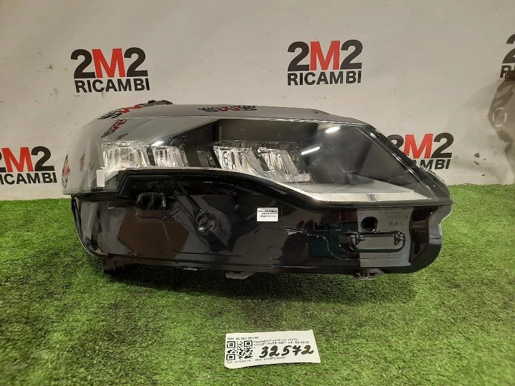 Proiettore ANT DX 9836230180 Peugeot 3008 II 2016