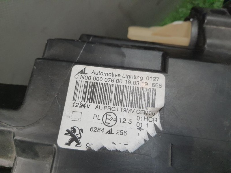 Fanale POST DX 5K0 945 094 J Volkswagen GOLF VI 2009