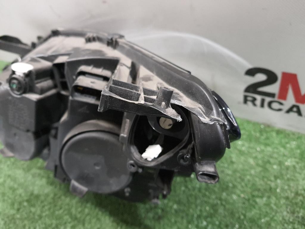 Fanale POST DX 89090894 Volkswagen GOLF VI 2009