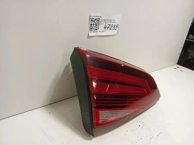 Fanale POST DX 5 G0 945 093 AH Volkswagen GOLF VII 2017