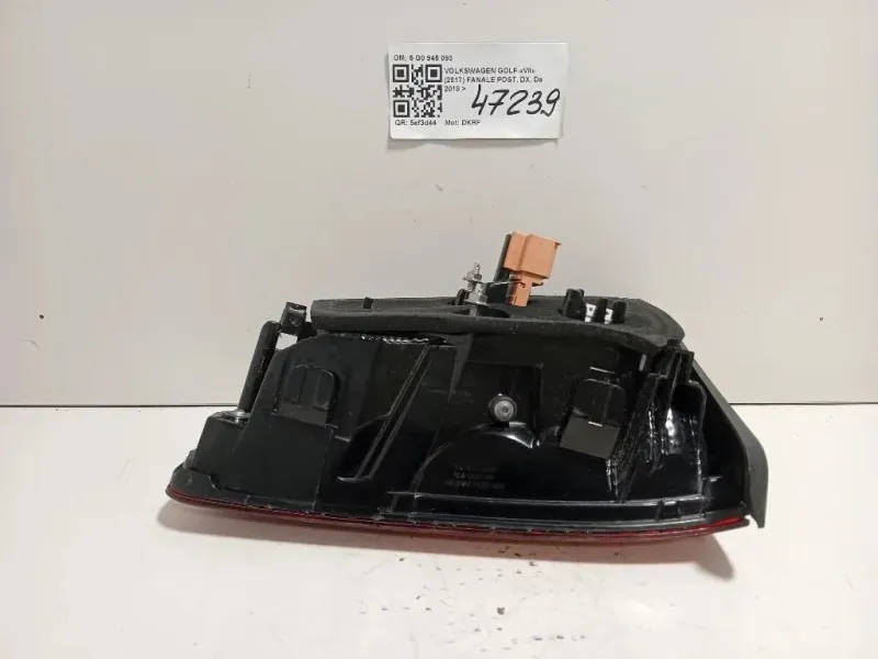 Fanale POST DX 5 G0 945 093 AH Volkswagen GOLF VII 2017