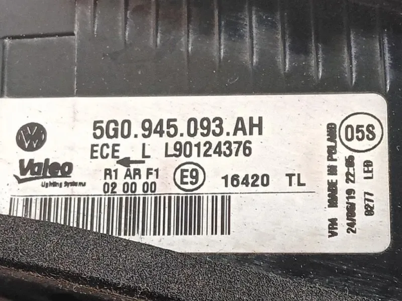 Fanale POST DX 5 G0 945 093 AH Volkswagen GOLF VII 2017