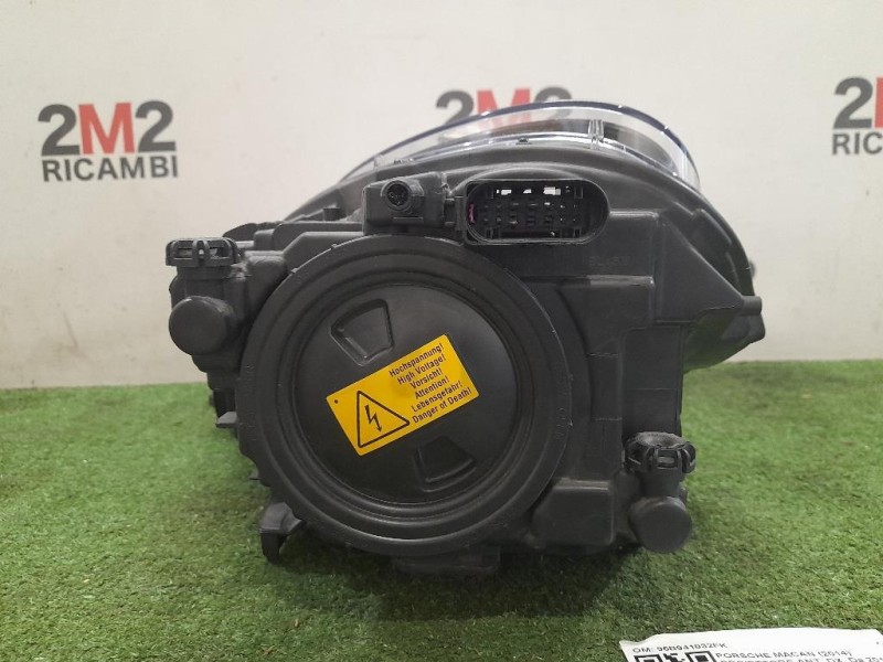 Fanale POST DX 3AF945096G Volkswagen Passat VI Variant 2011