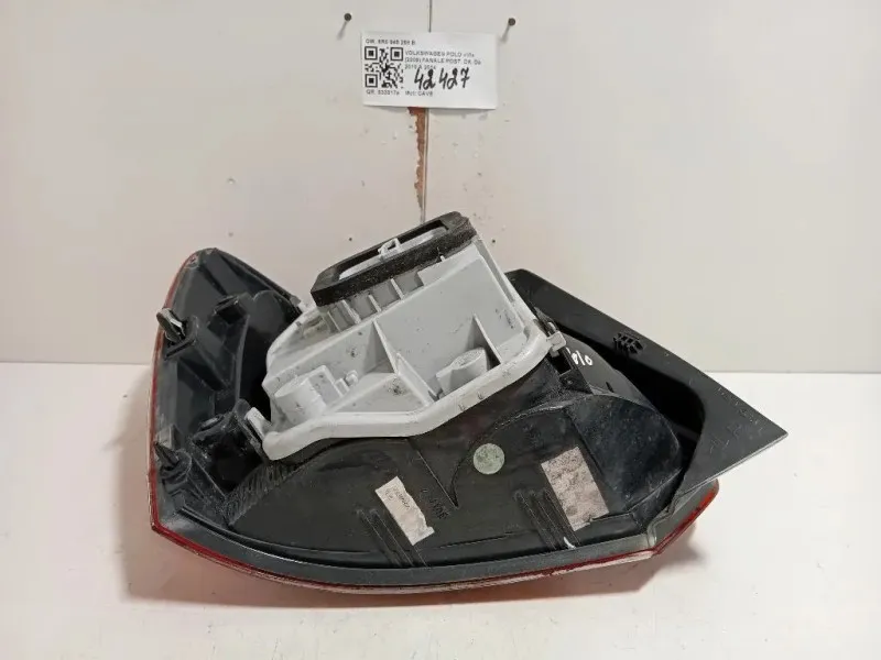 Fanale POST DX 6R0 945 258 B Volkswagen POLO VI 2009