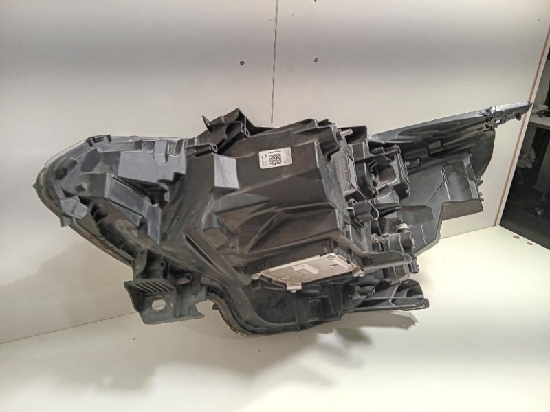 Fanale POST DX 6R0 945 258 B Volkswagen POLO VI 2009