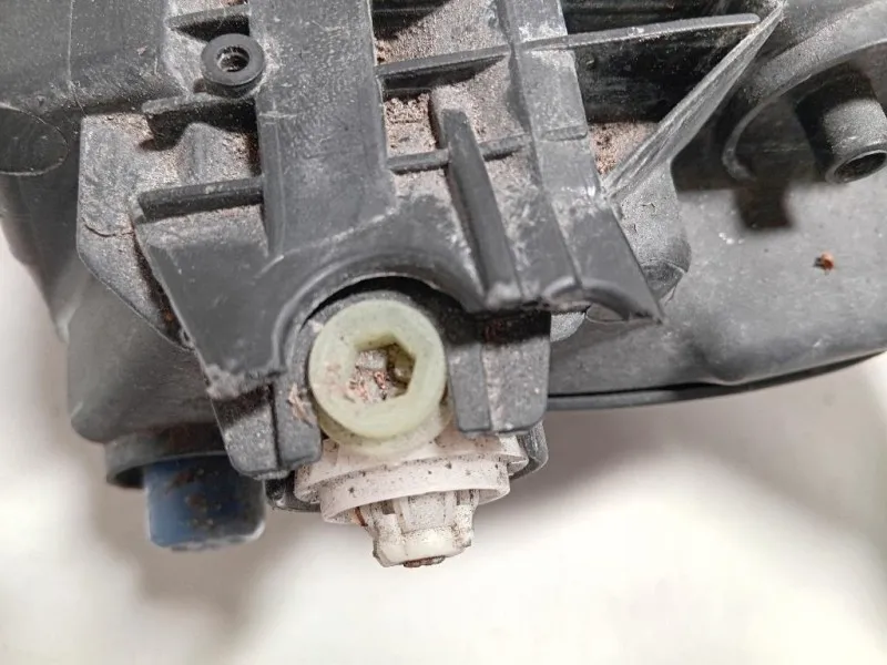 Proiettore ANT DX GX73-13W029-DG Jaguar XE 2015