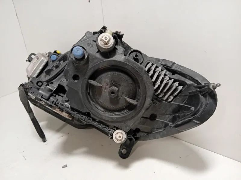 Proiettore ANT DX GX73-13W029-DG Jaguar XE 2015