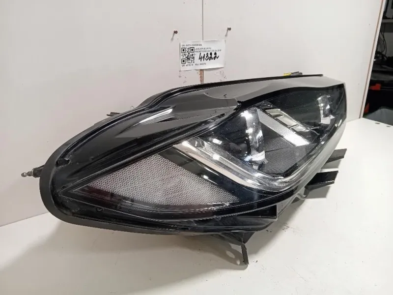 Proiettore ANT DX GX73-13W029-DG Jaguar XE 2015