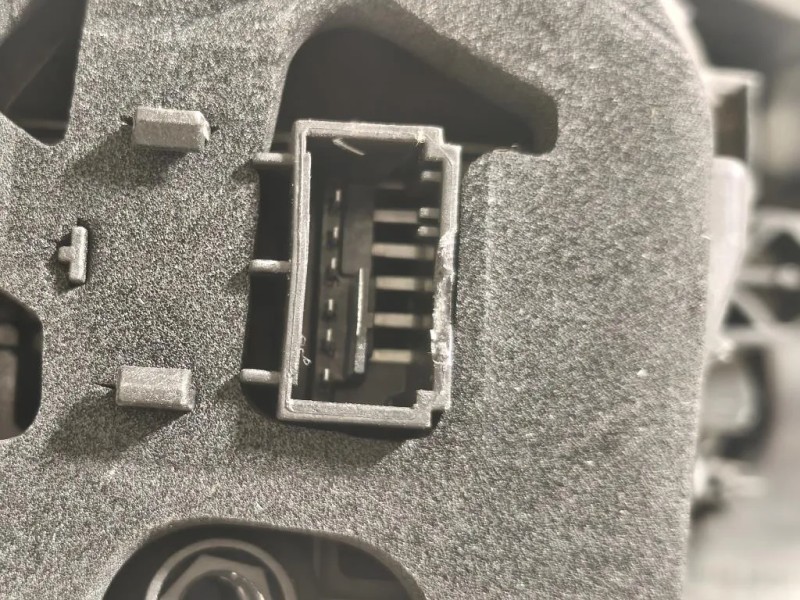 Fanale POST DX 2GS945096 Volkswagen POLO VII 2017