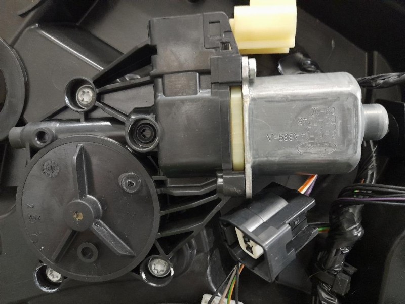 Alzacristallo Porta ANT SX 807213282R Dacia Sandero II 2016