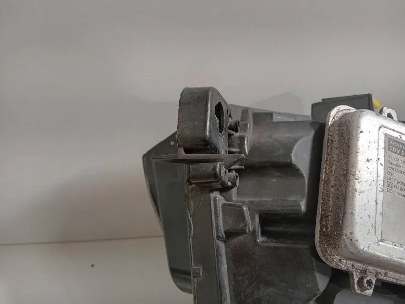 Proiettore ANT DX GX73-13W029-DE Jaguar XE 2015