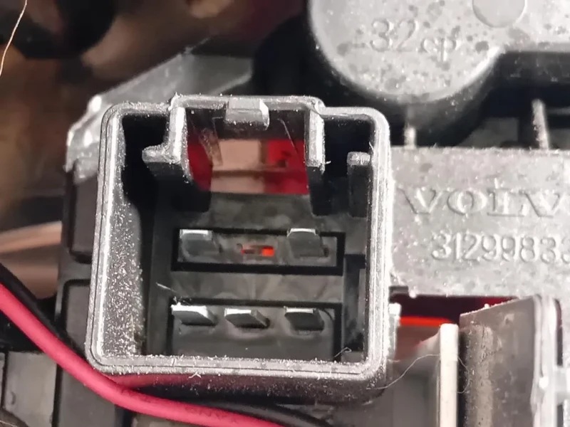 Fanale POST DX 31395845 Volvo V40 II 2012