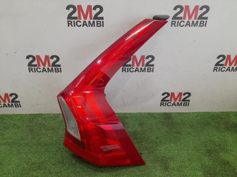 Fanale POST DX 31395929 Volvo V60 I 2013