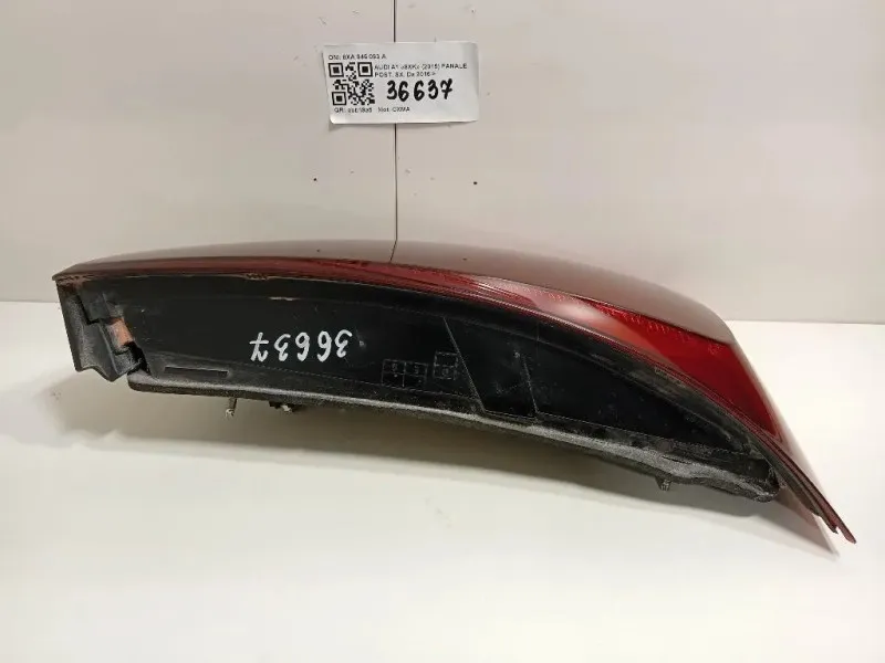 Fanale POST SX 8XA 945 093 A Audi A1 8XK 2015