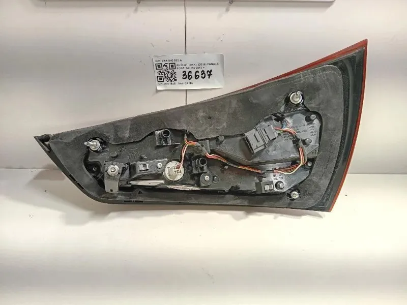 Fanale POST SX 8XA 945 093 A Audi A1 8XK 2015